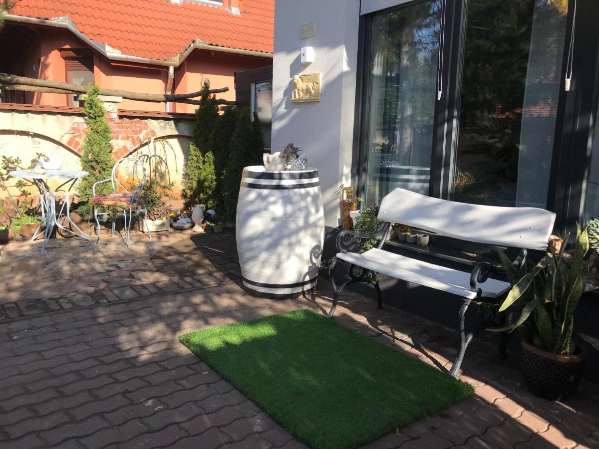 Greatforest Rosehill 2 Apartman -Bmw- Debrecen Bagian luar foto