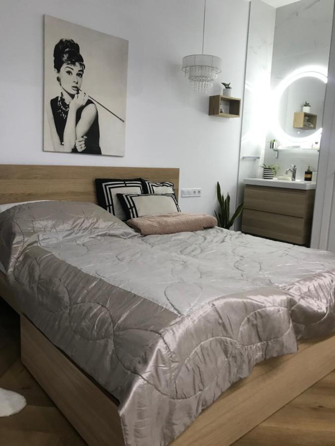 Greatforest Rosehill 2 Apartman -Bmw- Debrecen Bagian luar foto
